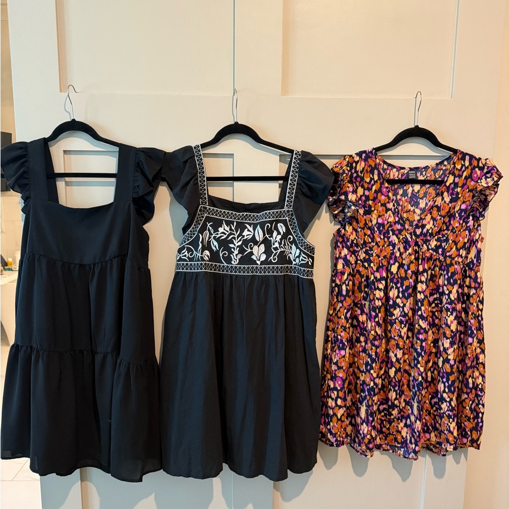 3 Mini Flowy Women Style Dresses